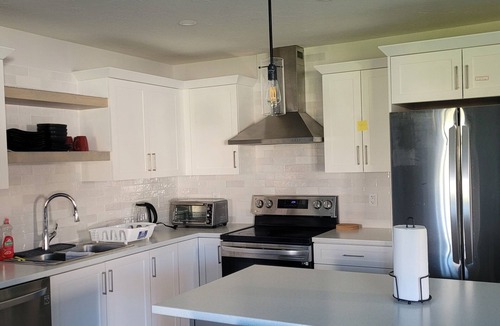 Dieppe House | 3-bedroom Stylish Villa in Dieppe