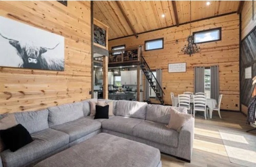 Celeste Other | 3-bedroom Texas Country Ranch close to Dallas