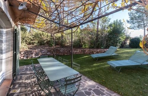 La Motte House | 3 BEDROOM TOWNHOUSE WITH GARDEN (N°425)