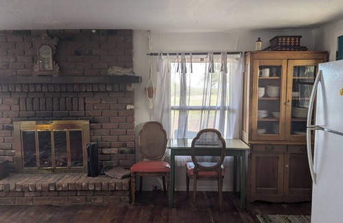 Dragoon House | 3 bedroom, unique vintage private house with beautiful, peaceful mountain views