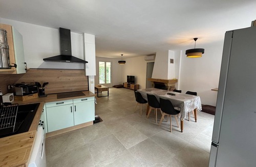 Rocbaron Villa | 3-bedroom villa with secure pool