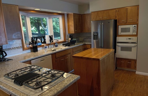 Geneva House | 3-bedroom waterfront home in fabulous Geneva with AC, WiFi. Enjoy your stay