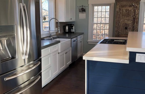 West Tisbury House | 3 Bedroom, West Tisbury Privacy! Lambert's Cove Beach Access!