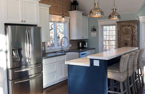 West Tisbury House | 3 Bedroom, West Tisbury Privacy! Lambert's Cove Beach Access!