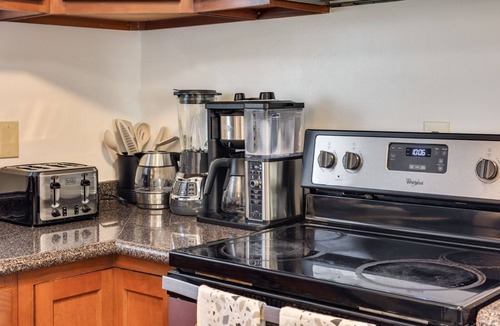 Colerain Township House | 3 bedroom2 bathrooms house features WiFi, fully equipped kitchen,