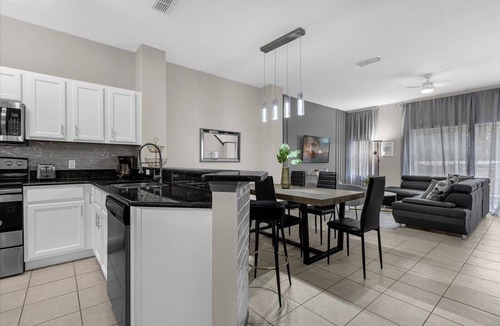 Sunset Lakes House | 3 Bedrooms/2.5 Bathrooms/Encantada (8515 BL)