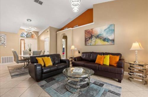 Eagle Pointe South House | 3 Bedrooms 2 Bathrooms Eagle Pointe 573EP