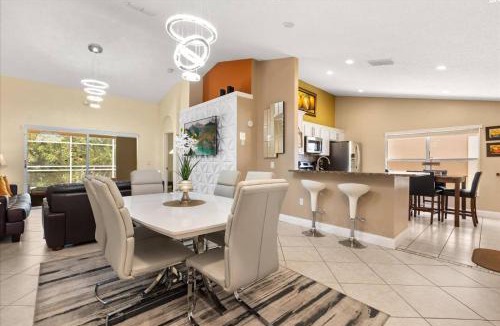 Eagle Pointe South House | 3 Bedrooms 2 Bathrooms Eagle Pointe 573EP