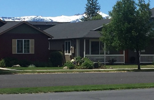 Sisters House | 3 bedrooms, 2 bathrooms