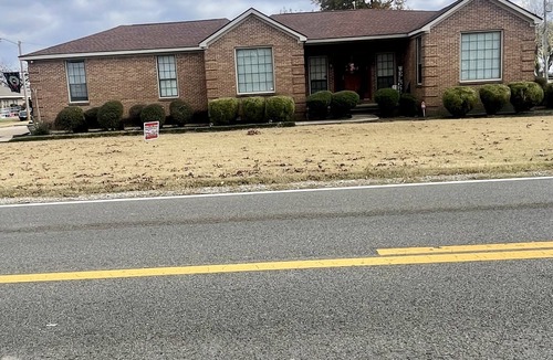 Blytheville House | 3 bedrooms, 2 full bath, dining room, great room, den, beautiful outdoor patio.