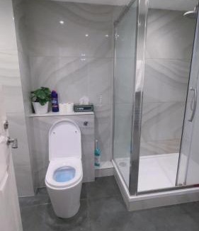 Maida Vale Apartment | 3 Bedrooms Apartment with security 24 hours