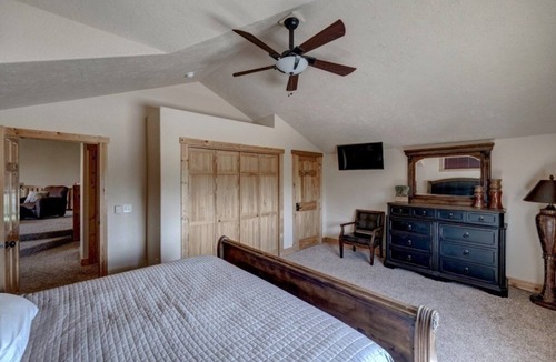 Lead Ski Chalet | 3 Bedrooms Chalet In Lead