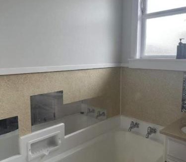 Palmerston North House | 3 bedrooms House,77 Slacks Rd