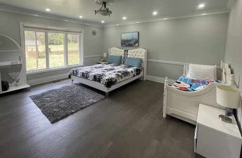 Milton Villa | 3 Bedrooms in Villa with indoor swimming pool