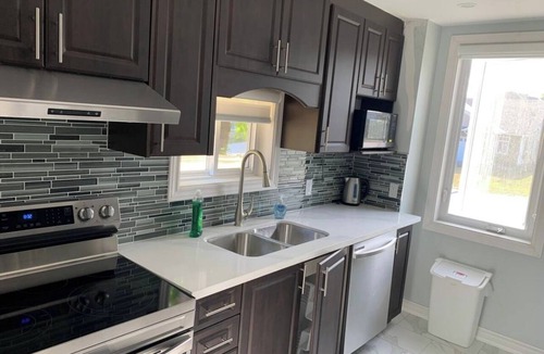 Wiarton House | 3 bedrooms South peninsula house