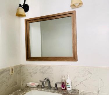 Deer Park Apartment | 3 bedrooms