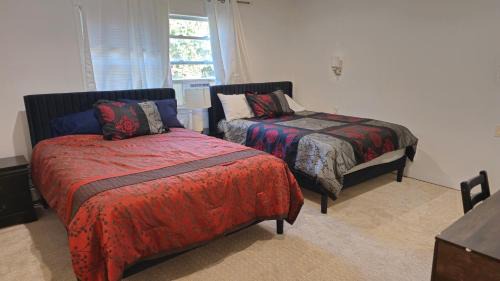 Deer Park Apartment | 3 bedrooms