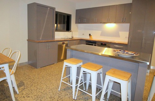 Bright Cottage | 3 Bells Alpine Cottage