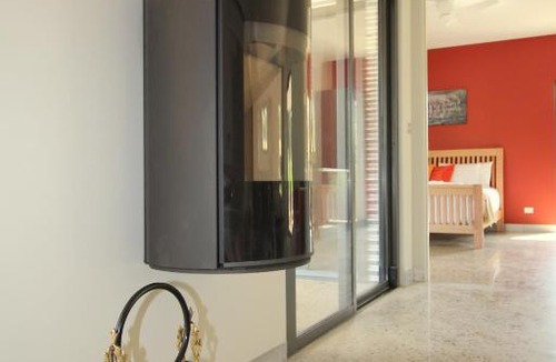 Bright House | 3 Bells Alpine Cottage