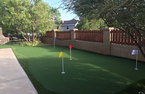 Foothills South House | 3 BR 2 BA Guest House with heated pool, hot tub, outdoor kitchen & putting range