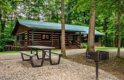 Helmsburg Cabin | 3 BR, 2 BA Log Cabin