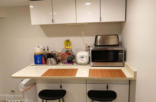 Town of North Castle Apartment | 3-Br 2-Bath Apt & Sauna in Woods with Self check-in.