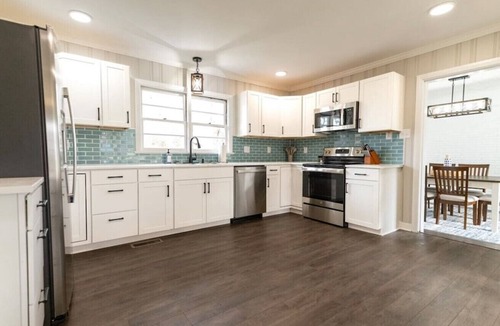 Edenton House | 3 BR/2 Bath king, Fire Pit