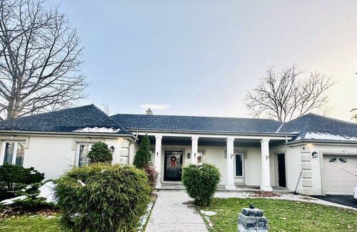 Highland House | 3 BR 3 Washroom Bunglow!! Close to Victoria Hospital