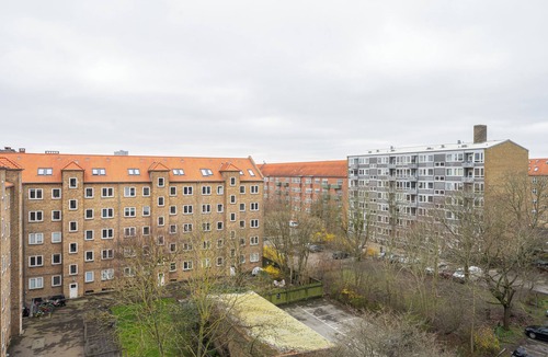 Frederiksberg Apartment | 3-BR apartment w/a balcony in Frederiksberg - 203