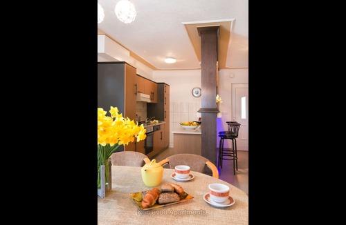 Stikovica Apartment | 3 Br Bright Seaside Seaview Apartment with Patio & Large Balcony Terrace 100m2