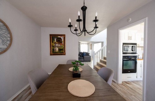South Tulsa House | 3 BR by Mabee Center ORU, Casino, Jenks, Victory Church