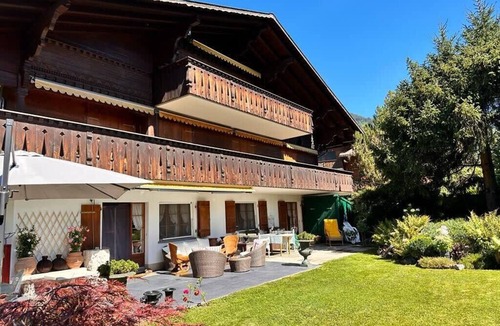 Gstaad Apartment | 3 BR Classic Chalet in Gstaad By Smiling House