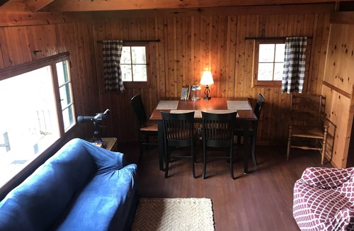 Port Sheldon House | 3 BR Classic Log Cottage on Lake Michigan, 3 Night Minimum, Kayaks included