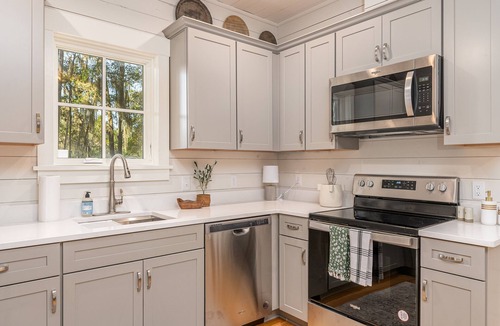 Darien Cottage | 3-BR Dogtrot Cottage w/dock, pool, & private firepit on Emma's Driftwood Farm