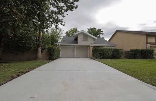 George Bush Park/Eldridge House | 3 BR/Ensuite with King Bed/Wet Bar/Pool Table/Pool Access/World Cup