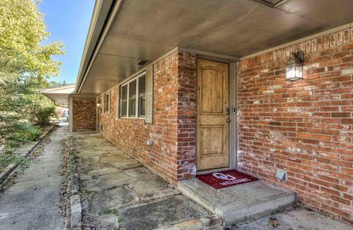 Norman House | 3 BR home with a Gameroom close to campus