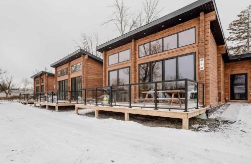 Harwood House | 3-BR Lakefront Cottage Rice Lake #3