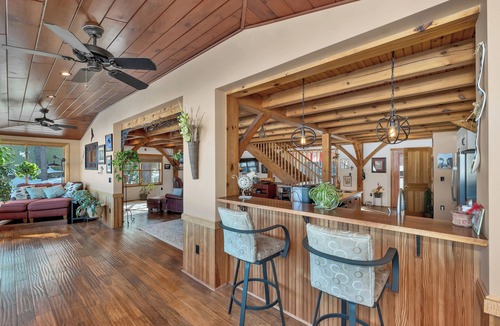 Alton Bay House | 3 BR Lakefront Sandy Beach Boathouse Fire Pit Views Peaceful