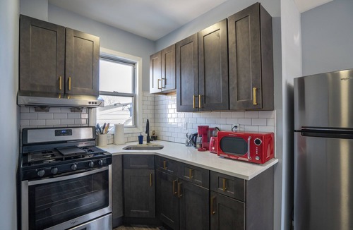 Lodi Apartment | 3-BR Near MetLife Stadium - Pets Welcome + Parking