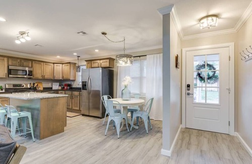Central Oklahoma City House | 3 BR Newly Remodeled Home With Farm Style Decor!