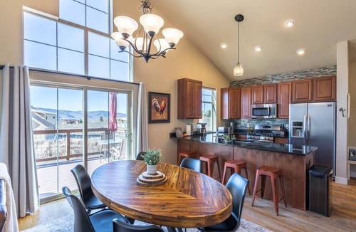 Granby Villa | 3 BR Private Mountain Retreat