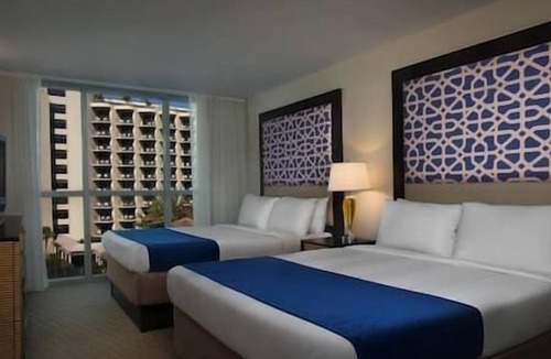 Marco Island Resort | 3 Crystal Shores Beachfront Resort & Spa, Games!