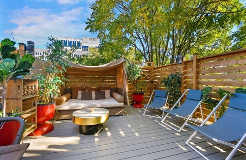 Downtown Montreal House | 3 Floor Penthouse in the heart of Downtown - Rooftop terrace