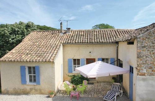 Saint-Julien-de-Peyrolas House | 3 bedroom accommodation in St. Julien de Peyrolas