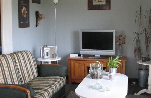 Servant Cottage | 3 * gîte in the countryside of the Sioule valley with a view of the Auvergne volcanoes