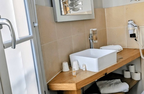 Honfleur Hotel | 3 guest rooms for 2 people perched in an unusual house