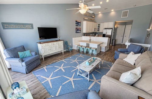 Surf City House | 3 Gulls & A Buoy: Shore Fun Awaits!