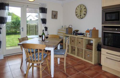 Saxmundham House | 3 Hazlewood