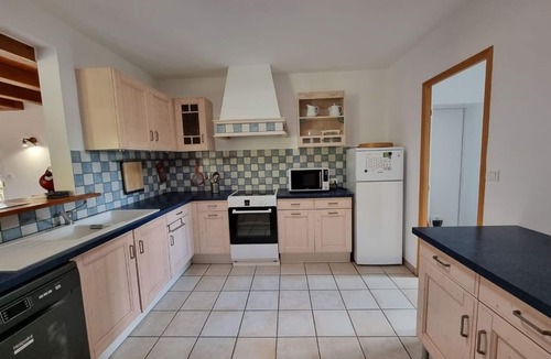 Saint-Jean-de-Monts House | 3* House with Private Pool and Wi-Fi in Saint-Jean-de-Monts