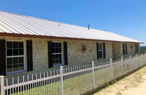 Mico Cabin | 3 Houses @ Sunset Ranch